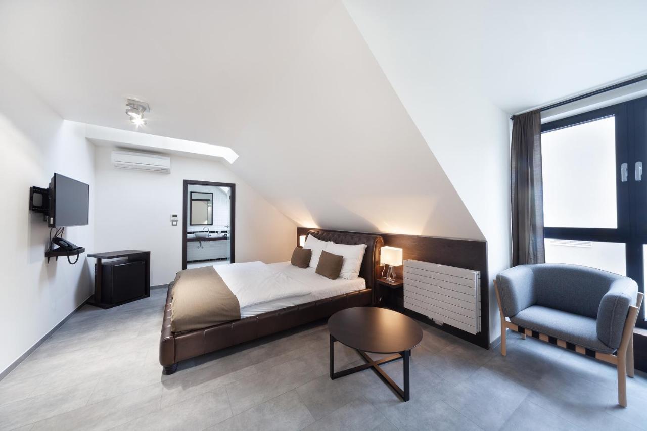 Hotel Panstvi Dlouha Lhota Экстерьер фото